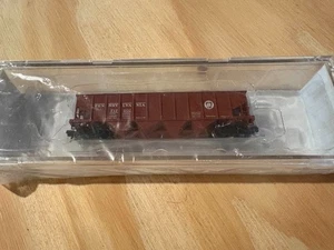 N Scale - (Bowser) 38107 H21 4-Bay Coal Hopper "Pennsylvania" #717202 NIB - Picture 1 of 2