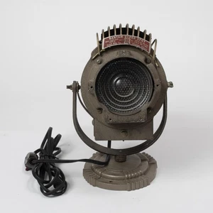 Vintage Bardwell McAlister B&M Bantam Super Spot Fresnel Stage Light Lamp Works - Picture 1 of 11