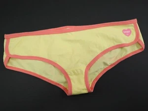 1 NEW Victoria's Secret VTG 2009 PINK Low Rise Hipster Panties MEDIUM - Picture 1 of 7