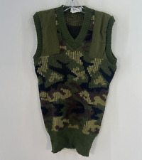 VTG L.L Bean Green Camouflage Wool Knit V Neck Hunting Sweater Vest Mens Size M