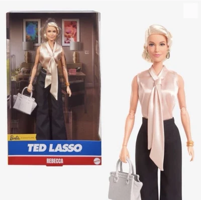 Muñeca Mattel's Barbie Signature Ted Lasso Rebecca Welton HJW93 NRFB Foto 1 de 4