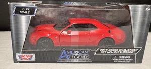 Motor Max 2018 Dodge Challenger SRT Hellcat Widebody Red 1:24 scale New In Box - Picture 1 of 5