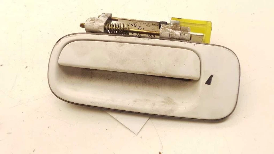 92 93 94 95 96 manija de puerta exterior trasera izquierda Toyota Camry blanca Foto 1 de 4