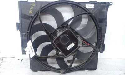 Мотор вентилятора радиатора в сборе 12–16 BMW 328i 850 Вт 8641947 - Изображение 1 из 4