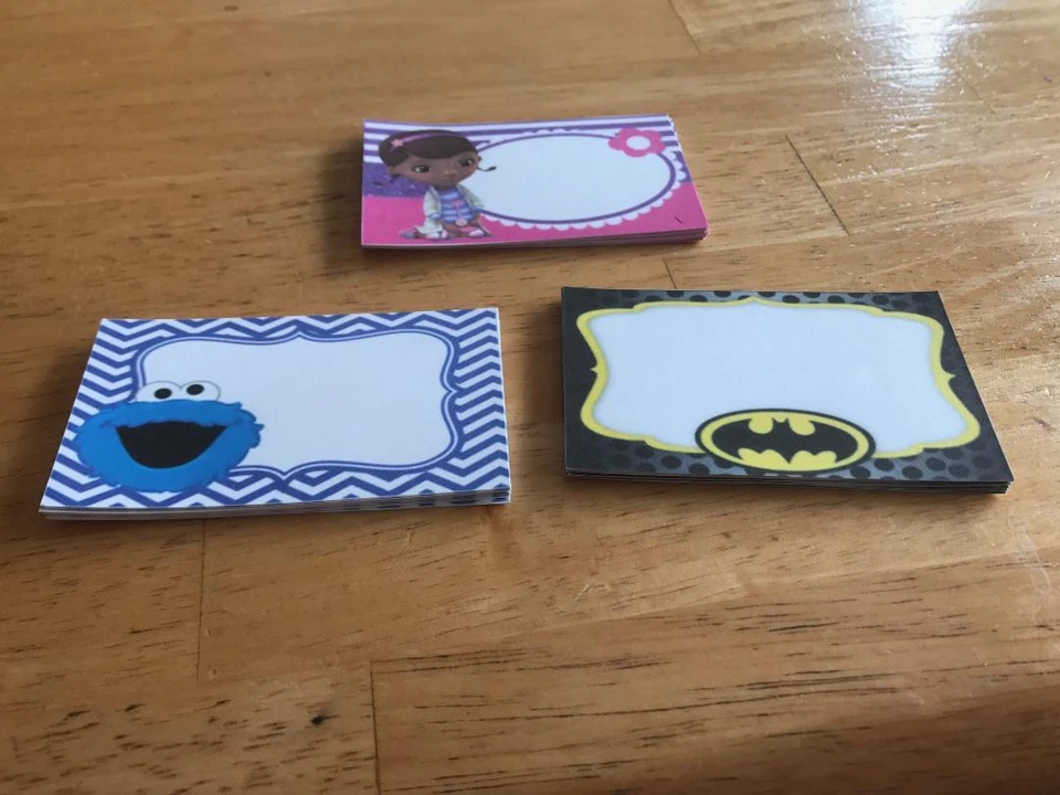 Liquidación Fiesta de Cumpleaños Etiquetas de Comida Batman Galleta Monstruo Doc McStuffins Decoración Foto 1 de 1