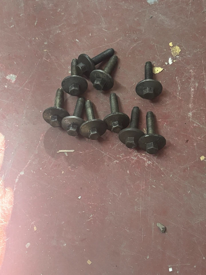 Ford Modular V8 1993-1998 4,6 tapa principal perno lateral "bloque de alumbre temprano" Foto 1 de 1