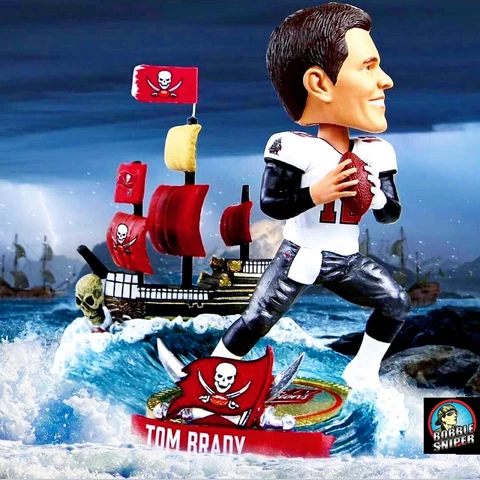 TOM BRADY Tampa Bay Buccaneers Super Bowl LV “Pirate Ship” NFL Bobblehead Cover