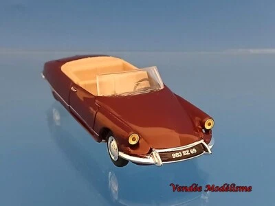 Voiture de collection, Citroen DS 19 cabriolet 1963 - Norev Hachette 1/43 - Photo 1/4