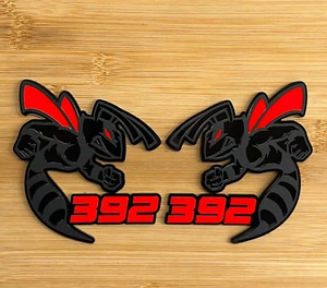 392 Hornet Badges Emblem BEE 2 RED Eye/wings BADGES Fender Angry Aggressive - Picture 1 of 2
