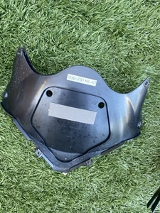 Carenado de relleno de faros inferiores Suzuki GSXR 600 750 94419-01H00 06 07 2006 - Imagen 1 de 12