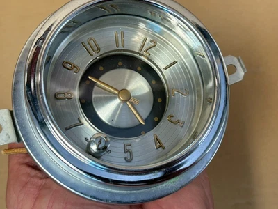 1949-50 Buick Dash Clock  Very Nice! - Image 1 of 4