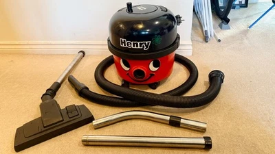 Henry Vacuum Numatic Hvr200a 1200 watts Twin Speed - Image 1 of 4