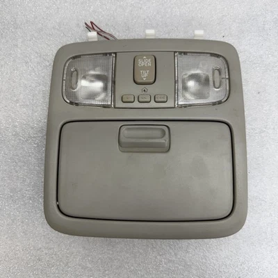 TOYOTA 02-06 CAMRY 03-09 4RUNNER КОНСОЛЬ КРЫШИ КУПОЛ КАРТА СВЕТА 89755-AA010-B OEM - Изображение 1 из 4
