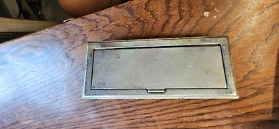 1975-1978 Mercury Grand Marquis задняя левая или правая дверь металлическая пепельница в сборе - Изображение 1 из 3