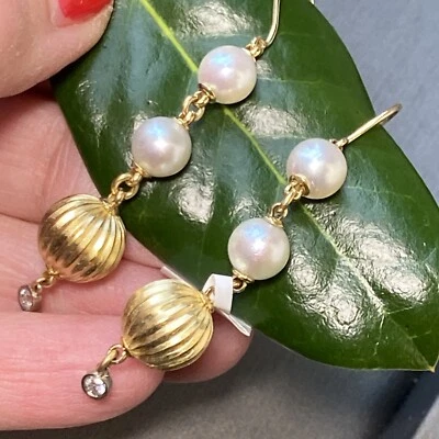 Vintage Diamond Pearl Earrings 18K Gold Estate Fine Jewelry Pre-Owned Textured - Image 1 of 4