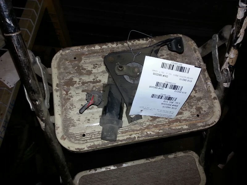 Rear Wiper Motor Fits 90-94 LASER 1398422 - Image 1 of 1