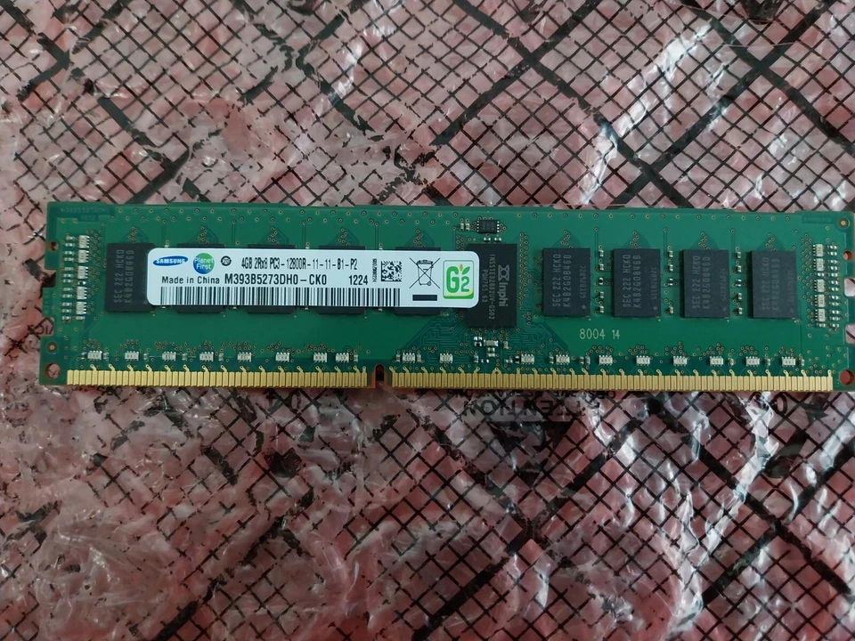Samsung M393B5273DH0-CK0 4GB PC3-12800R DDR3-1600MHz ECC CL11 240P Memory - Image 1 of 1