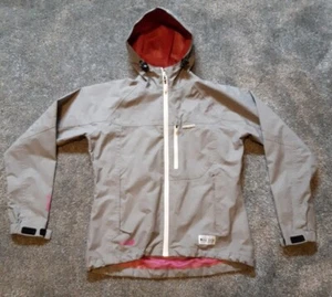 Madison Leia Women's Waterproof Cycling Jacket, Riding, Cloud Grey. Size 10. - Picture 1 of 7