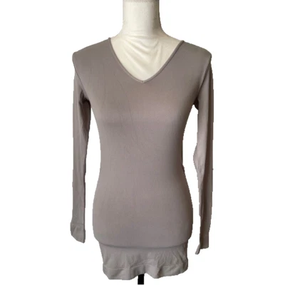 NWOT Tees by Tina Love Sleeve Seamless V Neck Top - Image 1 of 3