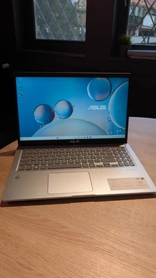 Fast ungenutztes ASUS Vivo Book 15 (F515JA) - Bild 1 von 4