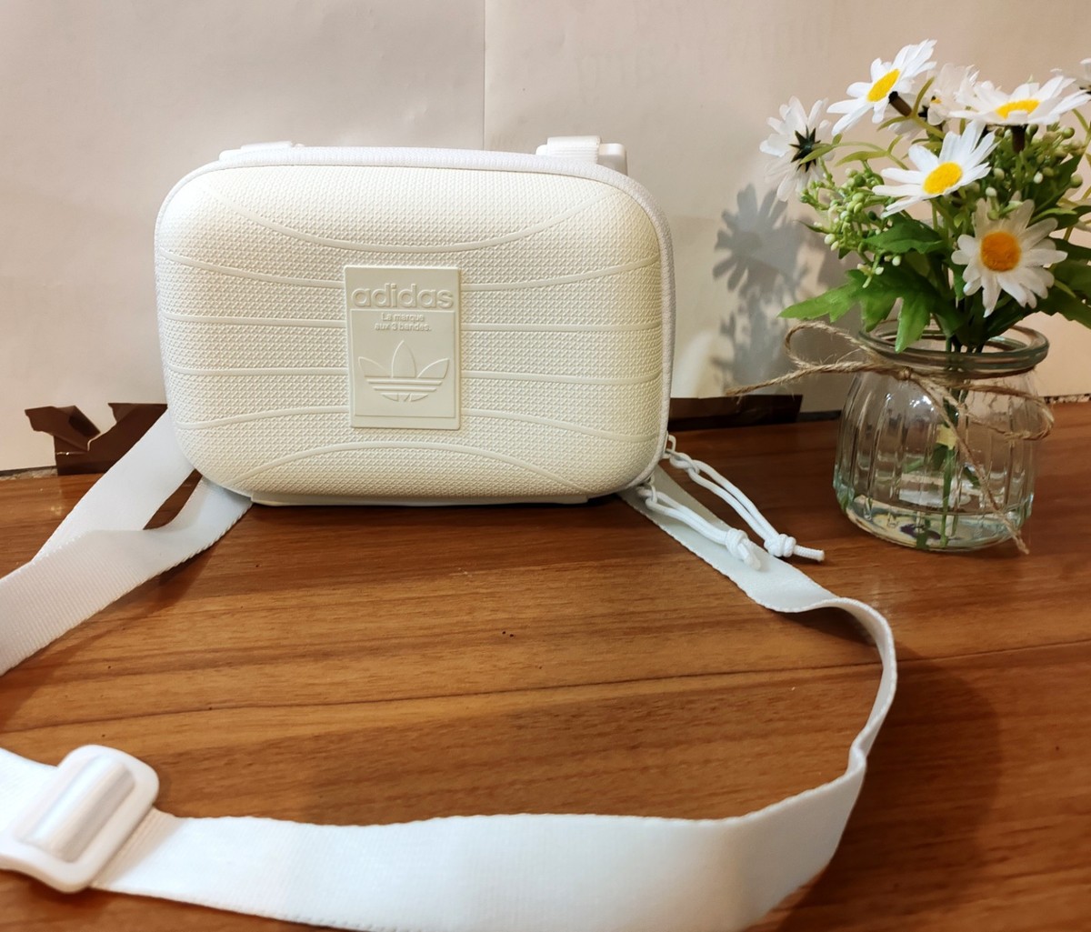 adidas Vintage Bags, Handbags & Cases for sale - eBay adidas Vintage Bags, Handbags & Cases for sale - eBay