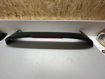 ALERÓN PORTÓN TRASERO FORD FIESTA MK7 PANTHER NEGRO Foto 1 de 4