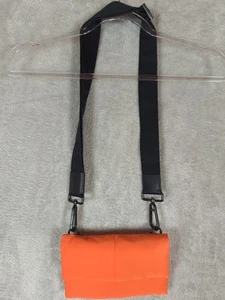 AllSaints Umhängetasche Ezra recycelter Stoff hell pyrole orange - Bild 1 von 13