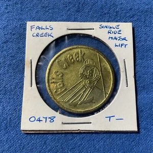 1970s AUSTRALIA. FALLS CREEK Single Ride Lift , Gilded Token, pass, #0468, 32mm - Picture 1 of 2