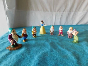 Vintage Lot Disney Schneewittchen 3" mit 8 Zwergen PVC 1993 Figuren extra schläfrig - Bild 1 von 12