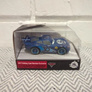 Disney 2017 Holiday Cast Member Exclusive 30th Anniversary Lightning Mcqueen Car - Picture 1 of 13