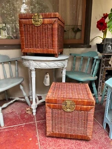 Rattan Aufbewahrungstruhe Weidenbox Truhe Korb Bank 2 Wege Schloss MCM Retro Boho Vintage - Bild 1 von 20