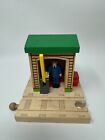 Thomas The Tank Engine Train & Friends 2001 Wooden Railway Track Conductor Shed