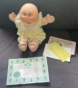 (Rare) Cabbage Patch Doll 25th Anniversary Limited Edition (NICE) - Picture 1 of 11