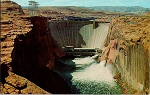 Seite Arizona AZ : DAM SCENE o/18 AZ5414 - Bild 1 von 2
