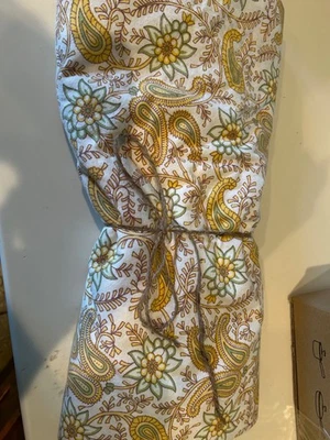 Mantel de cachemira Williams Sonoma 70" x 90" ligeramente usado Foto 1 de 2