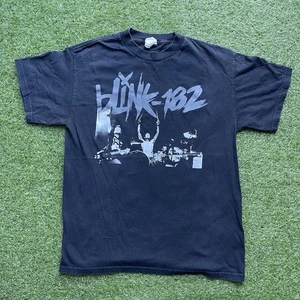 2011 Blink 182 Neighborhoods Tour Shirt Vtg Y2K Size M Punk Emo Band RARE - Picture 1 of 7