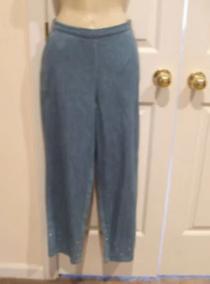 new w tag   casual corner denim/rhinestone cropped pant size 8 - Image 1 of 2