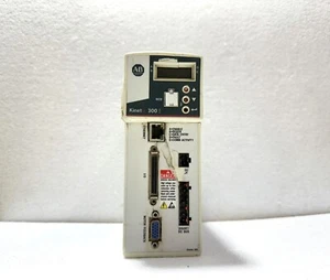 Servoaccionamiento Allen-Bradley Kinetix 300 2097-V33PR3 Ser A (roto) - Imagen 1 de 7