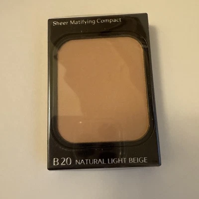new Shiseido Sheer Mattifying Compact Refill B20 Natural Light Beige B 20 - Image 1 of 4