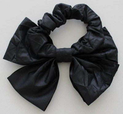 Nike Bow Ponytail Holder Textured Women's Black/White - Image 1 of 2