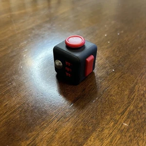 Fidget Cube Stress Relief Toy - Picture 1 of 8