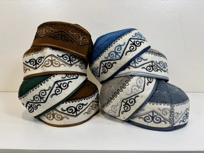 OFERTA — ¡70% DE DESCUENTO! Hecho a mano sombrero de fieltro tradicional kazajo-kirguís/taqiyah/gorra calavera Foto 1 de 4