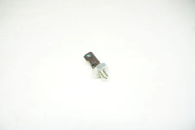 Датчик давления масла 2018 2019 Volkswagen Beetle 2.0T 038919081H - Изображение 1 из 2