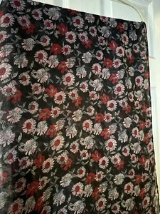 Mujer Lulla Collection By Bindya Bufanda Ligera Negra Con Flores 36 x 72" - Imagen 1 de 3