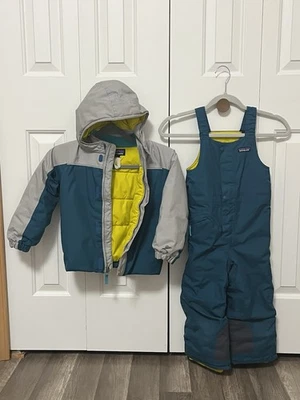 Baberos y chaqueta Patagonia para esquí de nieve para niños pequeños, 4T azul Foto 1 de 4
