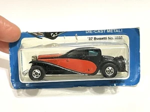Hot Wheels Brand New On Cut Card 37’ Bugatti Red & Black - Picture 1 of 6