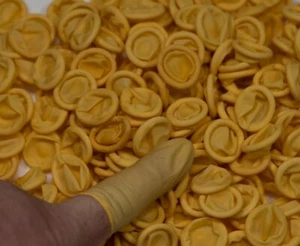 100 piezas protectoras de movimiento de látex mediano con tapa para dedos relojero - Imagen 1 de 2