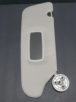 08-20 Chrysler Town Country Dodge Caravan Parasol Sin Luz Lado del Pasajero Gris Foto 1 de 4