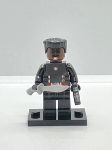 Custom Lego Blade Vampire Hunter Figure - Picture 1 of 4