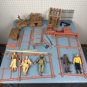 Lote Figuras Mego El Planeta de los Simios De Colección Años 70 Casa del Árbol Jaula Solo Piezas - Imagen 1 de 16